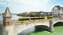 Gummigefederte Räder zur Reduzierung von Vibrationen bei Tina-Trams