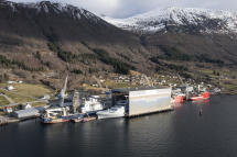 Vard to add floating dock at Vard Langsten